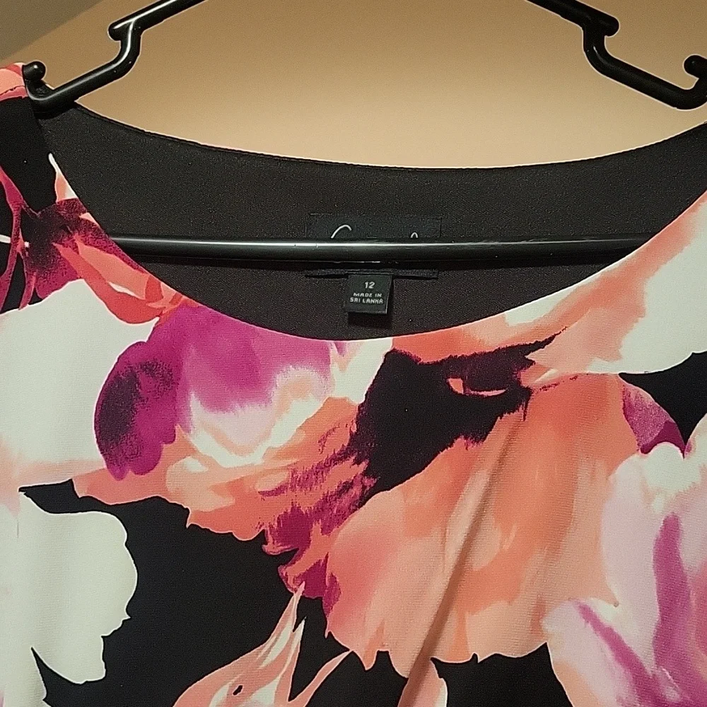 Gorgeous pink & black dress. Size 12 - Picture 5 of 8